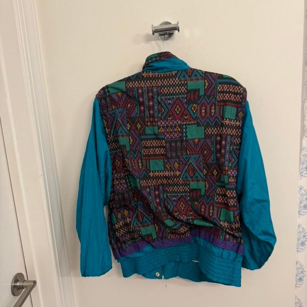 Vintage 90s Jennifer Moore Activewear teal &β aztec print windbreaker jacket - Picture 5 of 5